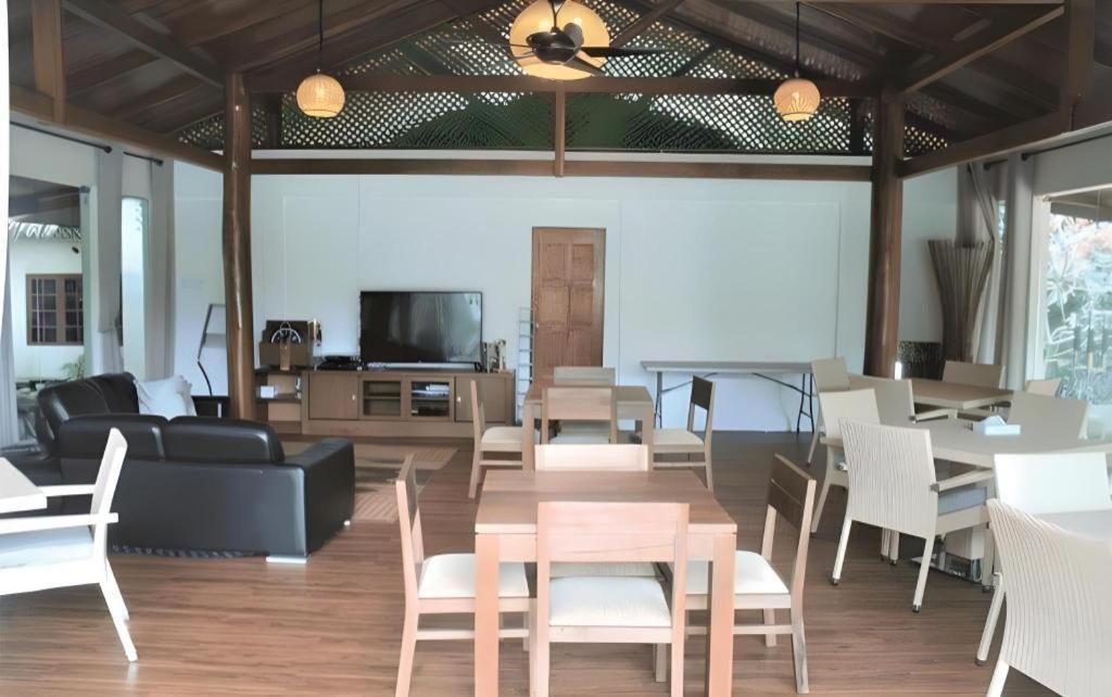 Bidaisari Resort ベントン エクステリア 写真